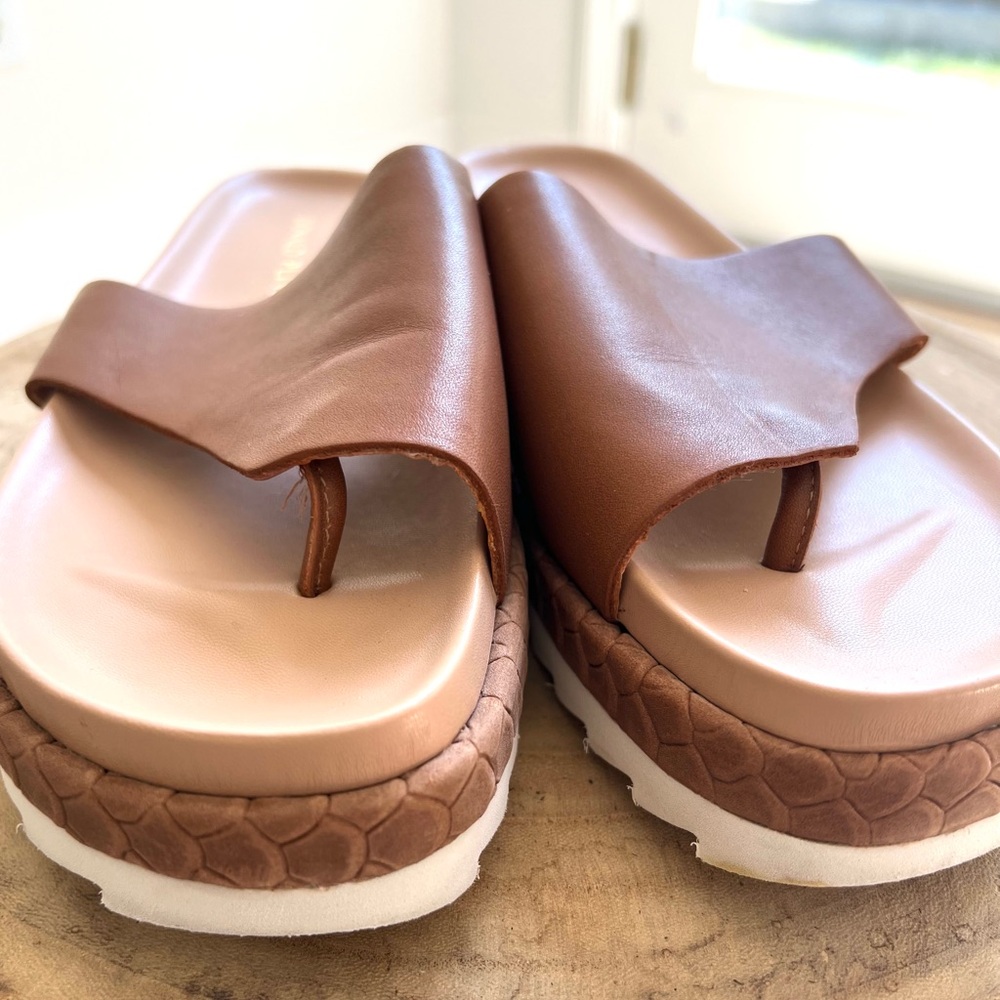 Donald J. Pliner Women's Brown Slide Sandals